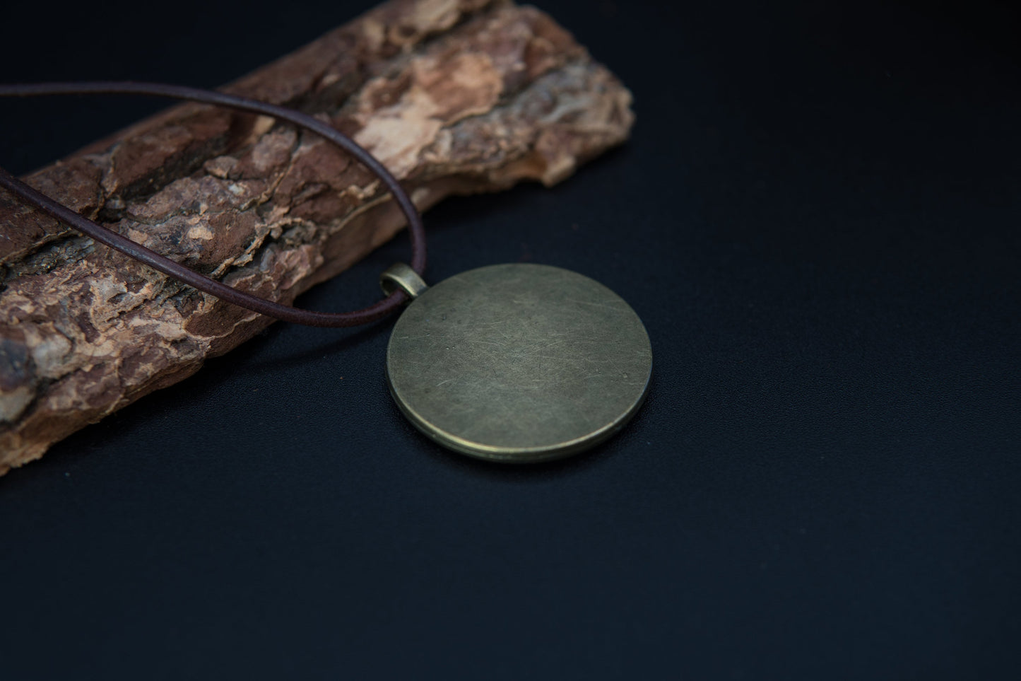 Orgonit Anhänger – Blume des Lebens in Bronze – Talisman für Erdung & Stabilität