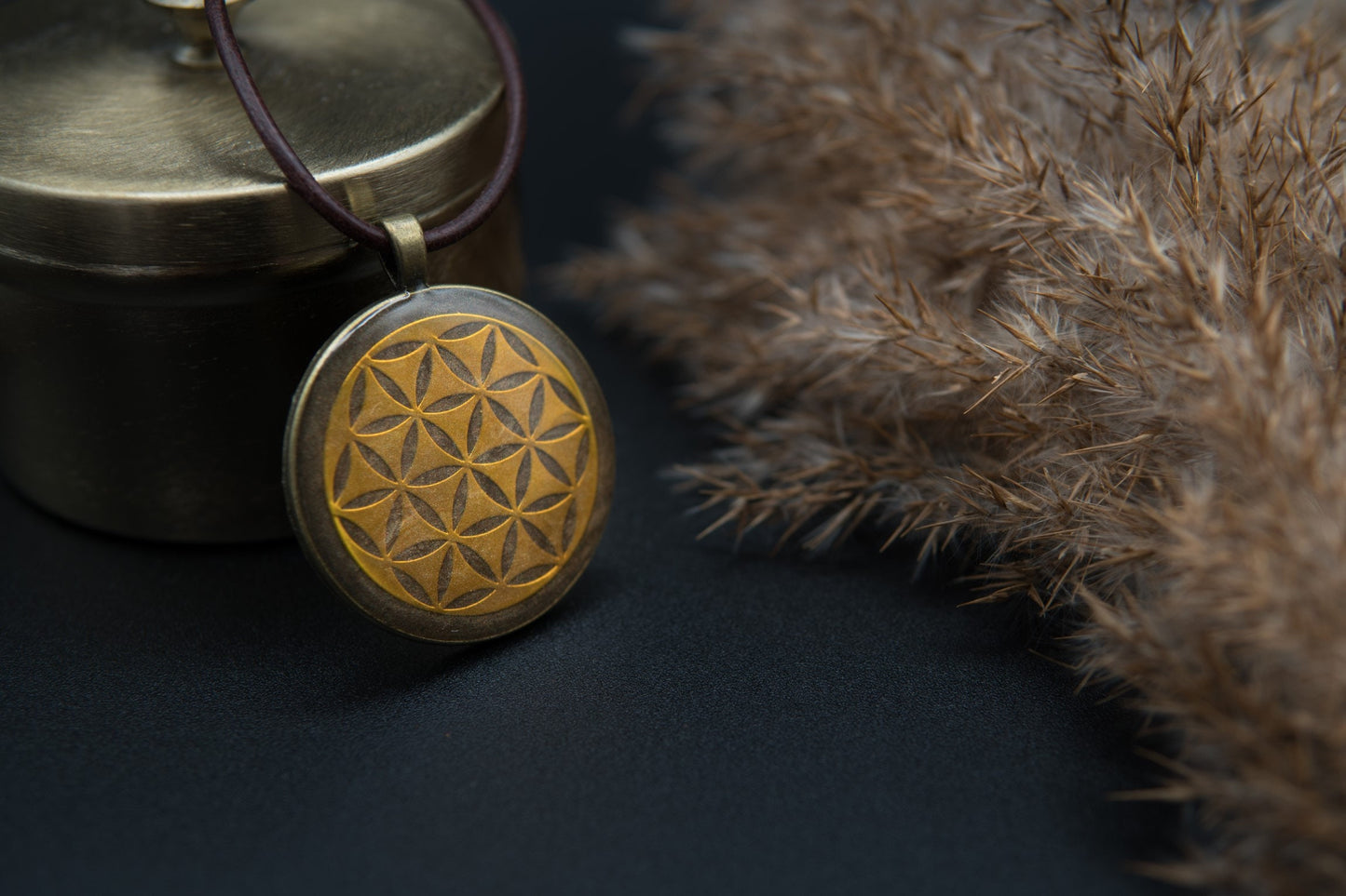 Orgonit Anhänger – Blume des Lebens in Bronze – Talisman für Erdung & Stabilität