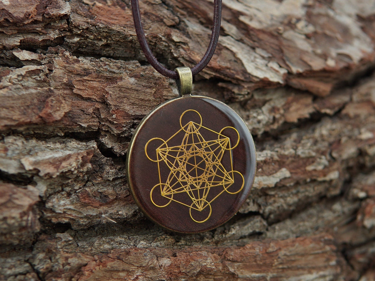 Metatron Orgonit Energieanhänger – Chi, Prana & Feng Shui in Braun Bronze