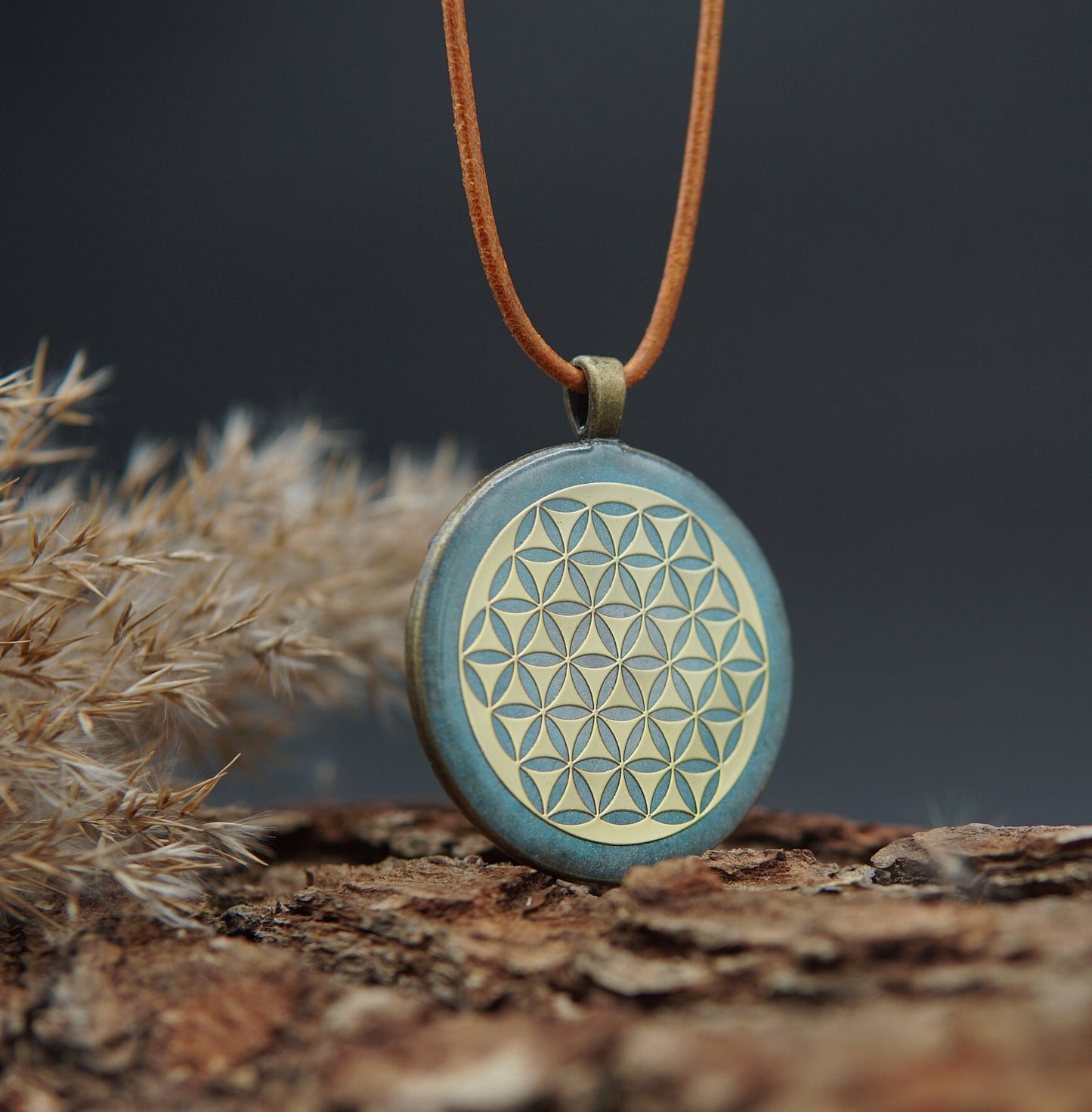 Blume des Lebens Orgonit – Anhänger für spirituelle Harmonie & Energiefluss