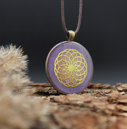 Chakra Symbol Orgonit Anhänger – Kronenchakra Sahasrara Geschenk Unisex